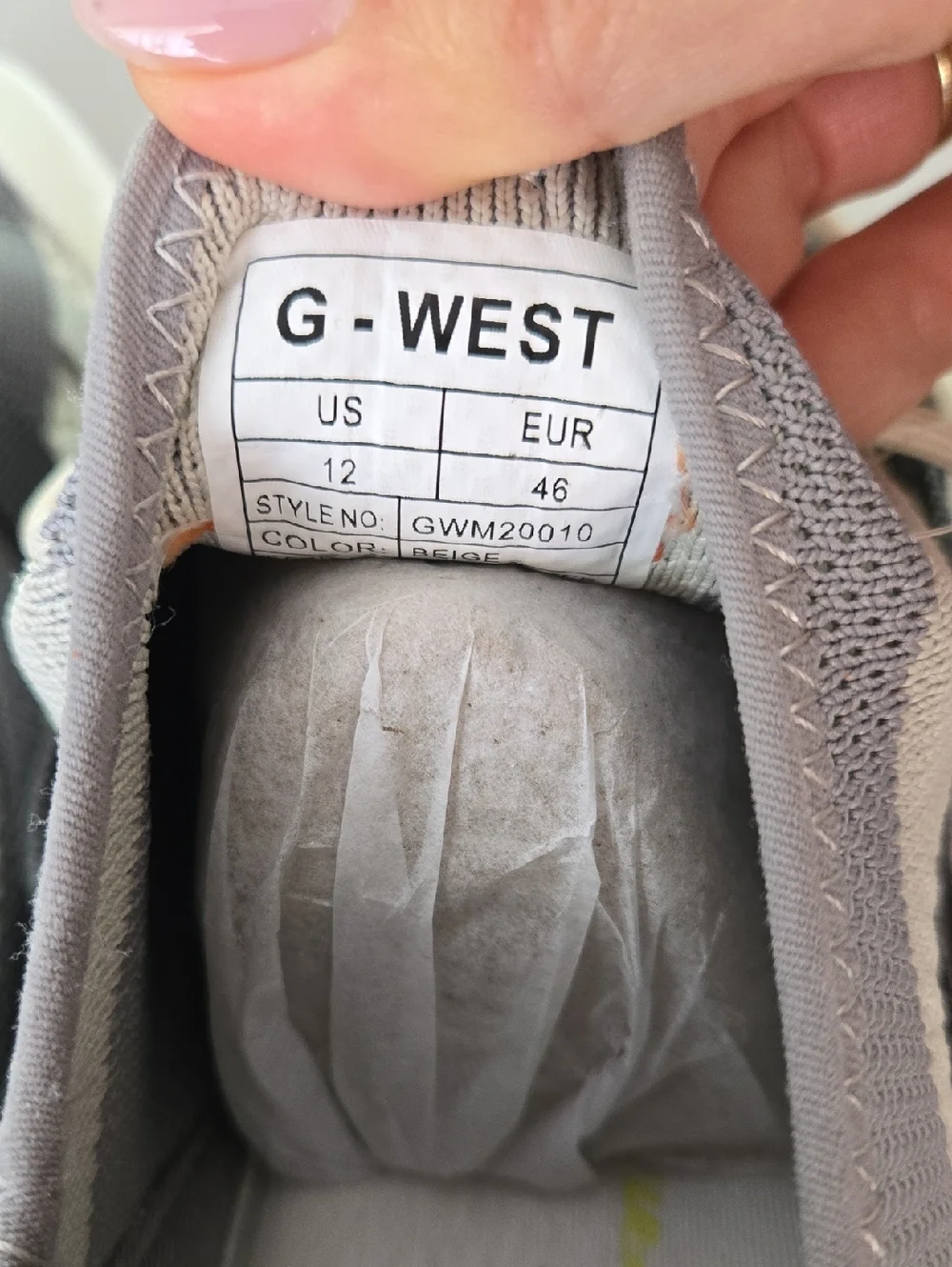 NWT! G-West Men's Lightweight Trail Sneakers in Beige & Gray Size 12